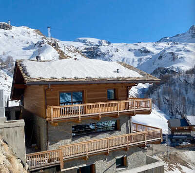 Chalet Cervinia - luxury solo ski chalet